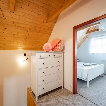 Holiday home Nad Lazenskym Udolim