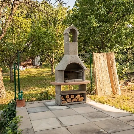 Nad Lazenskym Udolim Σπίτι διακοπών *