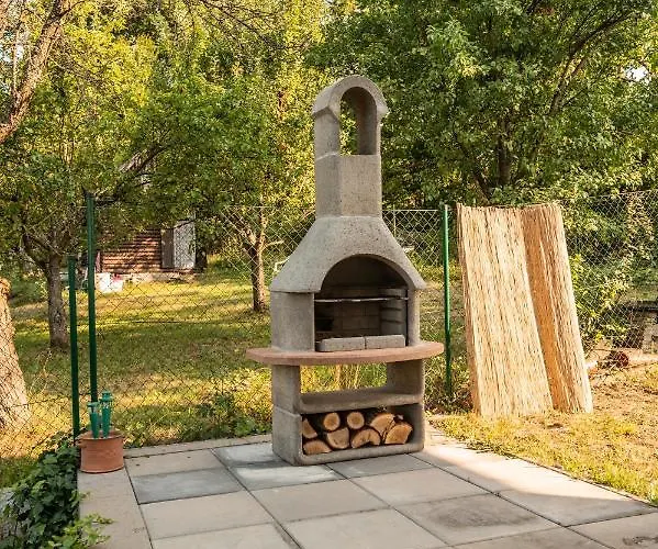 Nad Lazenskym Udolim Hébergement de vacances *